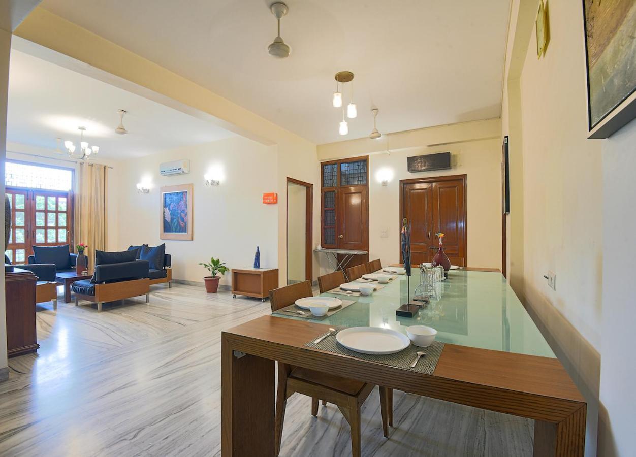 Bedchambers Serviced Apartments - Artemis Hospital Gurgaon Bagian luar foto