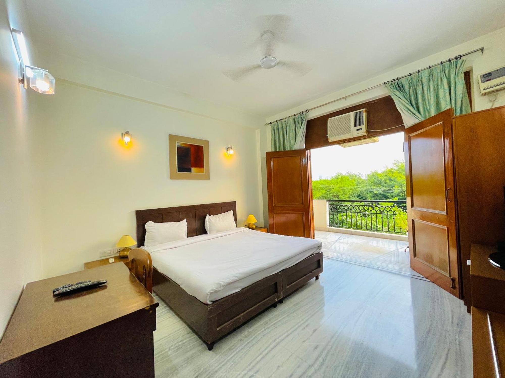 Bedchambers Serviced Apartments - Artemis Hospital Gurgaon Bagian luar foto